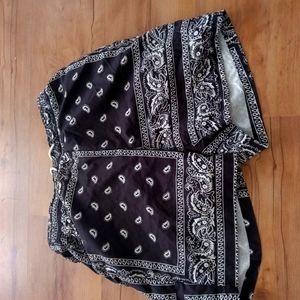 Bandana shorts